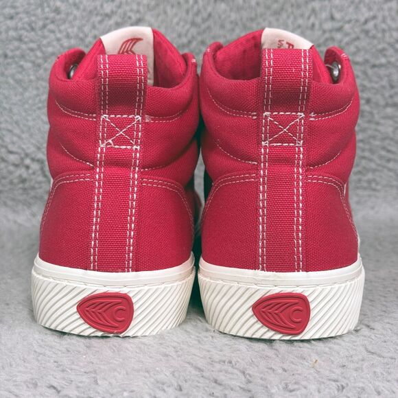 Cariuma Pantone Viva Magenta Womens Size 8 High Top Sneakers Shoes Red Canvas - Picture 4 of 9
